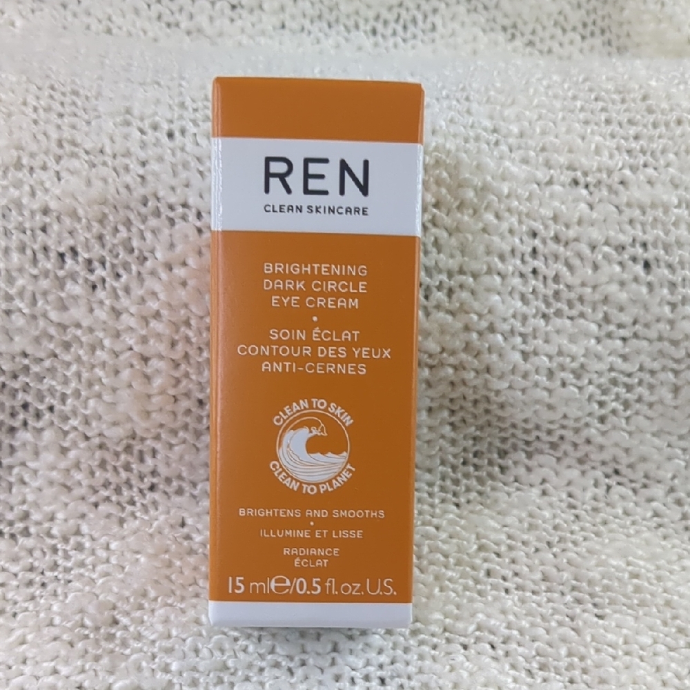REN Radiance Brightening Dark Circle Eye Cream, 15ml/0.50fl oz - Picture 3 of 11